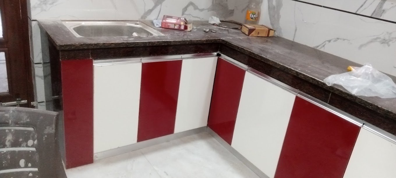 Debendar Sharma Carpenter in Chandigarh