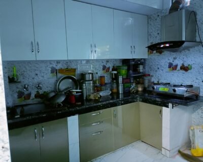 Nadeem Carpenter in Lucknow, Uttar Pradesh