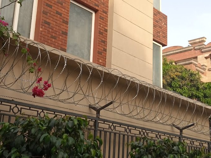 Yadav Fencing Contractor in New Delhi, Delhi