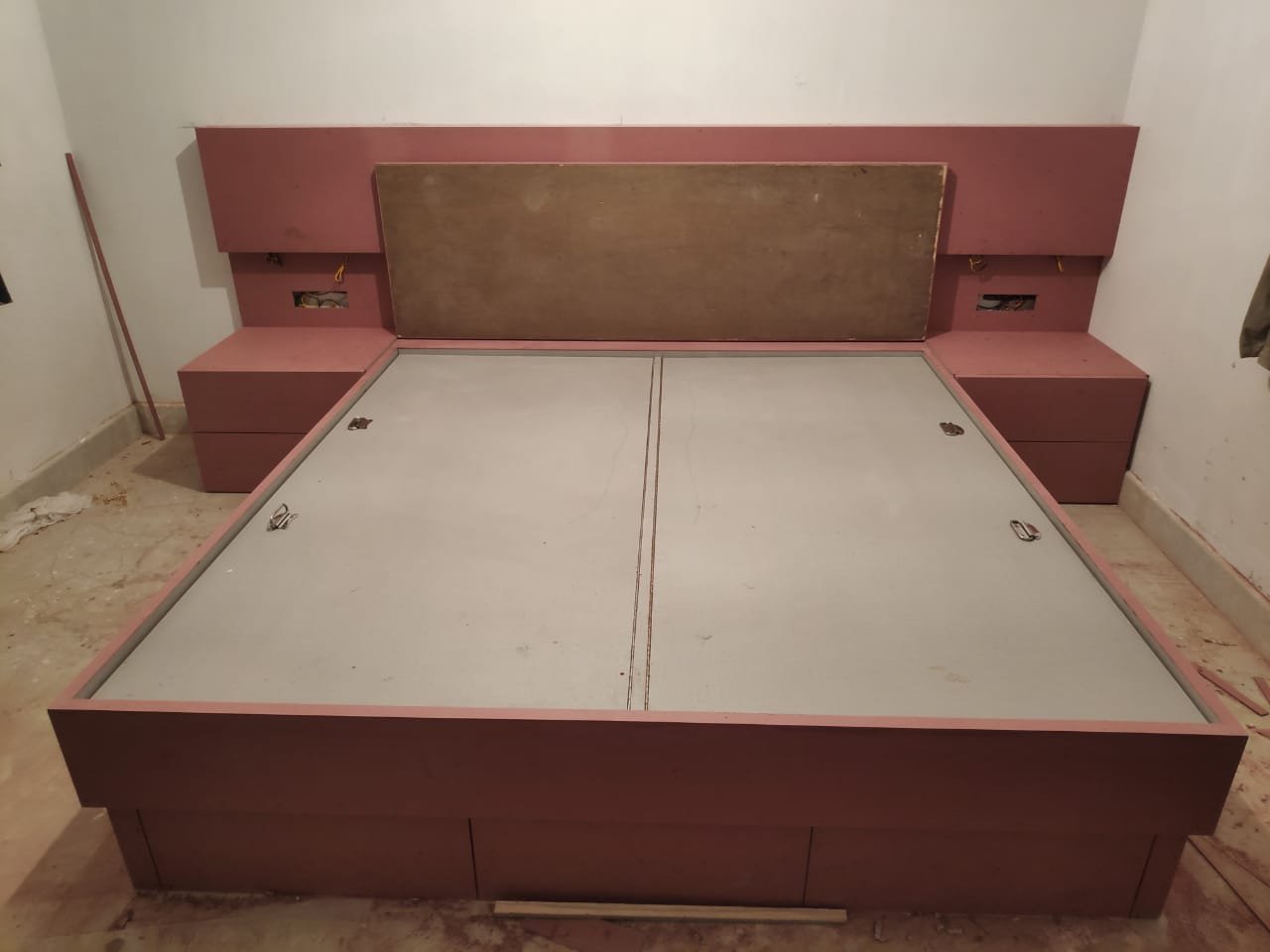 Irfan Saifi – Wood Works, Carpenter in Panipat, Haryana