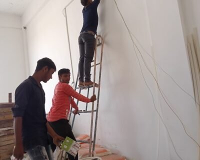 Mohit Tripathi electrician in Jalaun, Uttar Pradesh