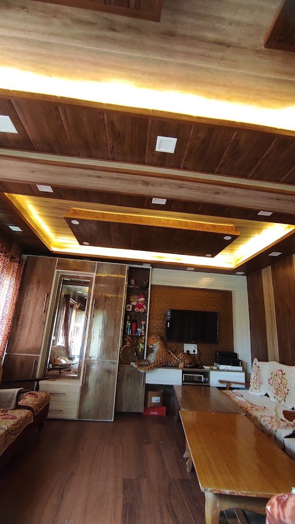 Om Parkash – Wood Works, Carpenter in Shimla, Himachal Pradesh