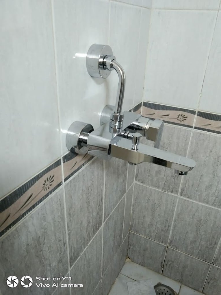 Raj – Online Plumbing Service, Best Plumber in Noida, Uttar Pradesh