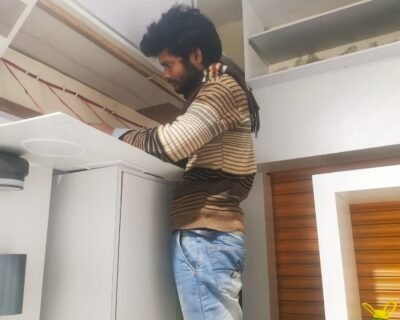 Shiva-electrician-in-Varanasi-Uttar-Pradeshere