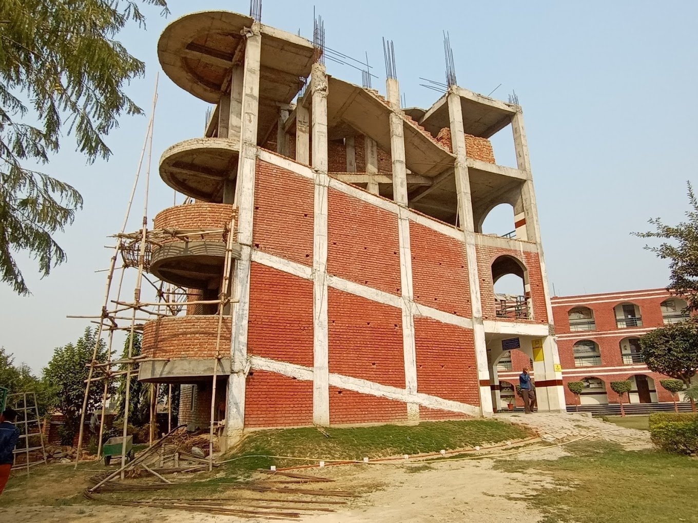 Som Shuttering Contractors in Meerut, Uttar Pradesh