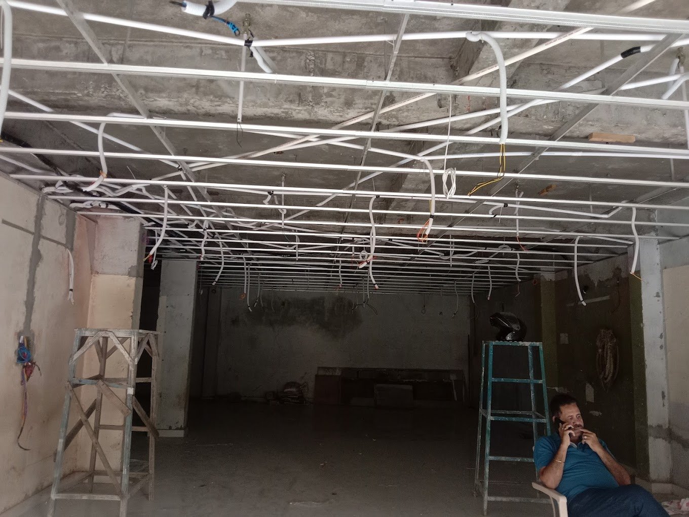 T.R electrician in Bareilly, Uttar Pradesh