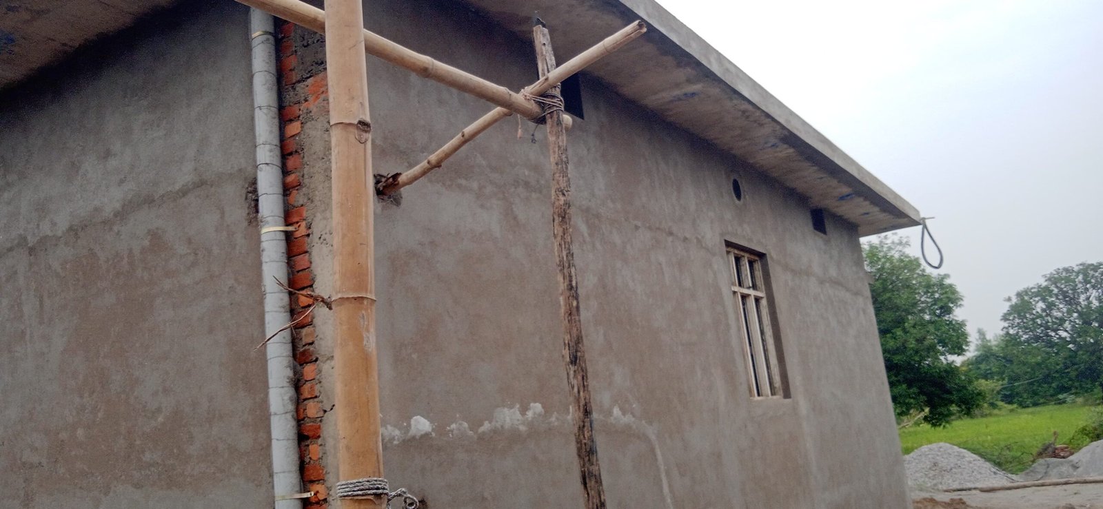 Dharmendra – Cement Plastering, Best Wall Plaster Work in Jhansi