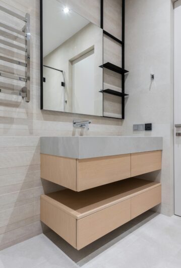 Tile & marble fitting work in Delhi